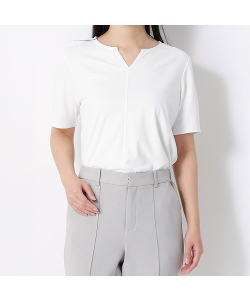 AOYAMA(アオヤマ)の「透けないカットソー【半袖】【キーネック】(Tシャツ/カットソー・レディース・ホワイト・LL/L/M/S)」の19枚目の写真