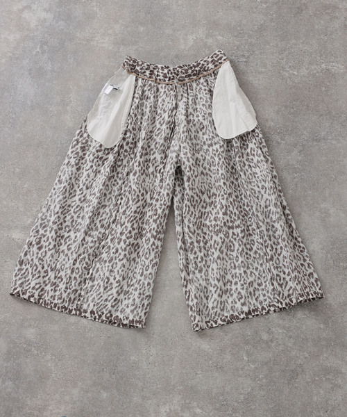 JOURNAL STANDARD LUXE（ジャーナルスタンダード　ラックス）の「レオパリネン タックパンツ（その他パンツ・レディース・ブラック/ブラウン系その他・FREE）」の18枚目の写真