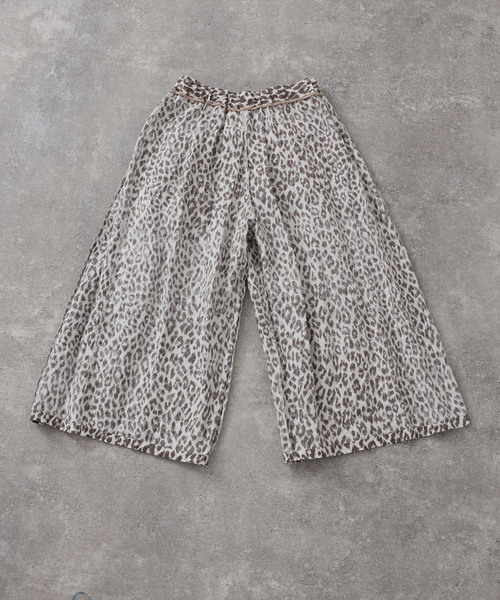 JOURNAL STANDARD LUXE（ジャーナルスタンダード　ラックス）の「レオパリネン タックパンツ（その他パンツ・レディース・ブラック/ブラウン系その他・FREE）」の19枚目の写真
