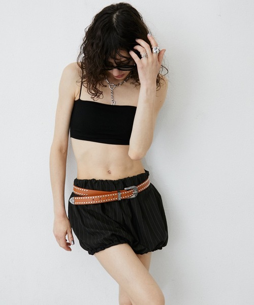 uyu.(ウユ)の「Stripe Balloon Short Pants/ストライプ柄バルーンショートパンツ(その他パンツ・レディース・ブラック・LARGE/MEDIUM/SMALL)」の6枚目の写真