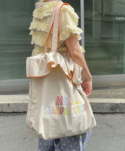 HELLO.SANFRANCISCO(ハローサンフランシスコ)の「【HELLO.SANFRANCISCO/ハローサンフランシスコ】フリル刺繍BIGトートバッグ(トートバッグ・レディース・ブルー系その他/イエロー/ピンク/アイボリー・ONE SIZE)」の20枚目の写真