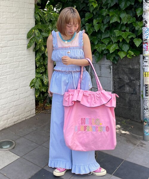 HELLO.SANFRANCISCO(ハローサンフランシスコ)の「【HELLO.SANFRANCISCO/ハローサンフランシスコ】フリル刺繍BIGトートバッグ(トートバッグ・レディース・ブルー系その他/イエロー/ピンク/アイボリー・ONE SIZE)」の7枚目の写真