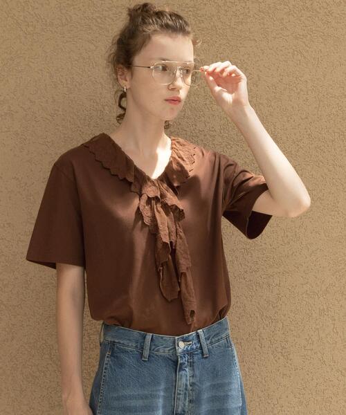 URBAN RESEARCH Sonny Label(アーバンリサーチサニーレーベル)の「Vネックフリルレースカラープルオーバー(Tシャツ/カットソー・レディース・ブラウン/オフホワイト/チャコールグレー・FREE)」の22枚目の写真