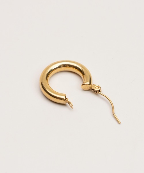 CEMONEMO(セモネモ)の「【金属アレルギー対応】シンプル スナップ フープ ピアス / ステンレス(ピアス(両耳用)・レディース・シルバー/ゴールド・FREE)」の11枚目の写真
