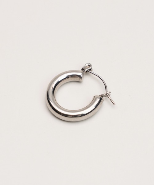 CEMONEMO(セモネモ)の「【金属アレルギー対応】シンプル スナップ フープ ピアス / ステンレス(ピアス(両耳用)・レディース・シルバー/ゴールド・FREE)」の9枚目の写真