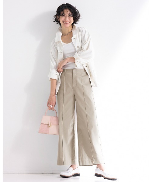 DoCLASSE( ドゥクラッセ)の「ミラクルストレッチ・ピンタックワイド68cm(その他パンツ・レディース・ダークネイビー/オフホワイト/ストーン/ブラック/ダークベージュ・11/13/7/9)」の2枚目の写真