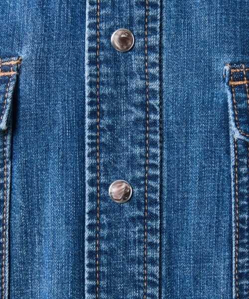 CHIC STYLE（シックスタイル）の「綿100％デニムマキシシャツワンピース＜大きいサイズ有＞シックスタイル（ワンピース・レディース・ブルー系/ネイビー系・5L/4L/3L/LL/L/M）」の16枚目の写真