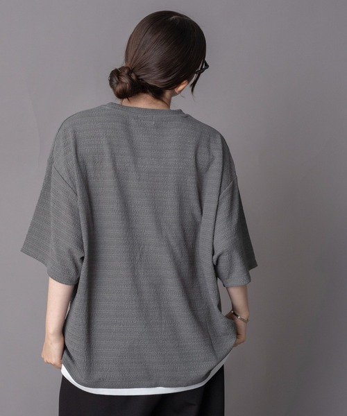 BROWNY(ブラウニー)の「BROWNY/【26年春夏新作】ワンポイントフェイクレイヤードT(Tシャツ/カットソー・メンズ・ブラック/ダークグレー/ネイビー・MEDIUM/LARGE)」の17枚目の写真