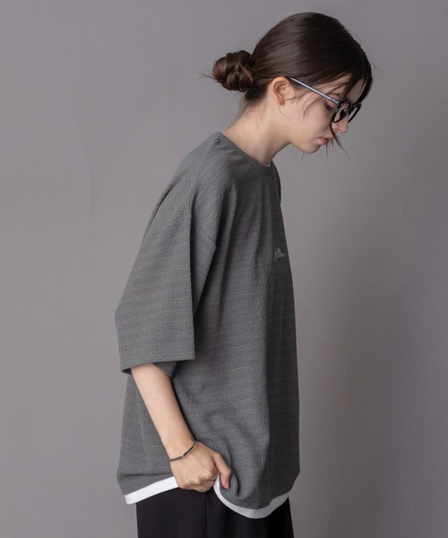 BROWNY(ブラウニー)の「BROWNY/【26年春夏新作】ワンポイントフェイクレイヤードT(Tシャツ/カットソー・メンズ・ブラック/ダークグレー/ネイビー・MEDIUM/LARGE)」の18枚目の写真