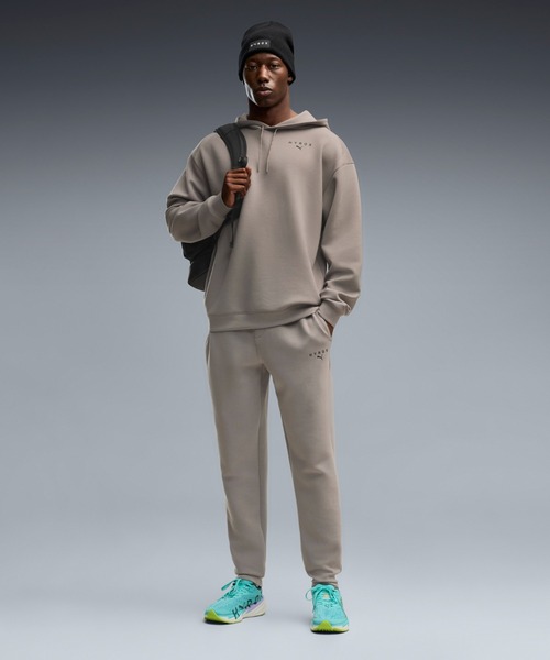 PUMA(プーマ)の「PUMA プーマ メンズ トレーニング PUMA x HYROX クラウドスパン エレベーテッド(その他パンツ・メンズ・ブラック/グレー・X-LARGE/SMALL/LARGE/MEDIUM)」の2枚目の写真
