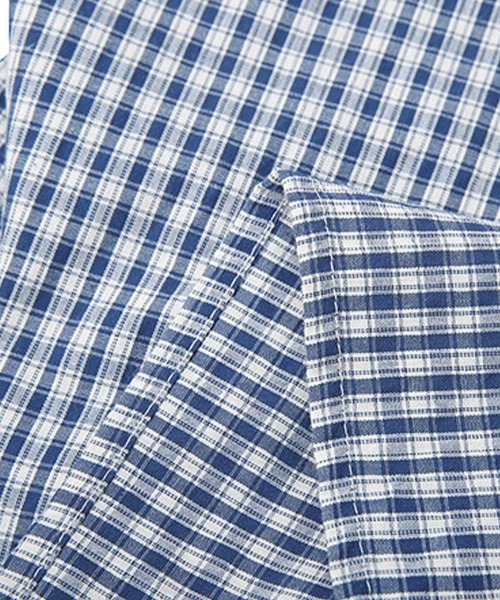 ONEP STAR(ワンピスター)の「フリルVネックギンガムチェックブラウス(シャツ/ブラウス・レディース・ブルー・X-LARGE/LARGE/MEDIUM)」の4枚目の写真