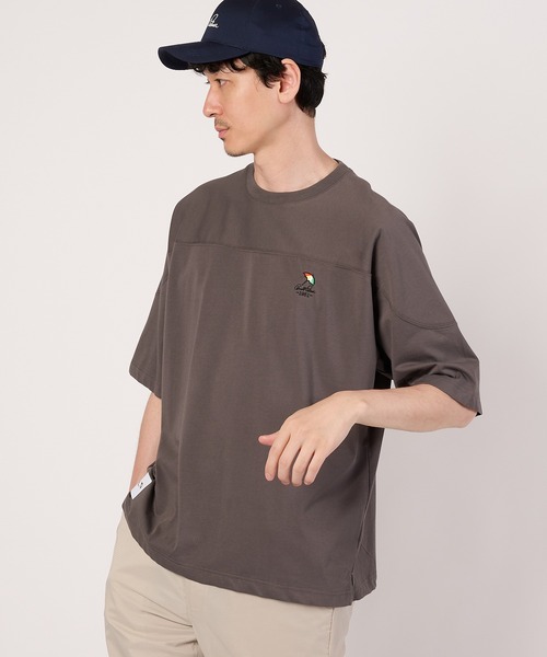 Arnold Palmer(アーノルドパーマー)の「シェア フットボール Tシャツ(Tシャツ/カットソー・レディース・アイボリー/ブラウン/チャコールグレー・S/M/XS/LL/L)」の10枚目の写真