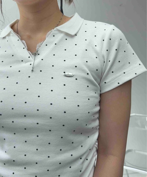 AS KNOW AS plus(アズノゥアズプラス)の「〇裾レース サイドギャザーテレコVネックTシャツ(Tシャツ/カットソー・レディース・ホワイト系/レッド/グレー系・FREE)」の13枚目の写真