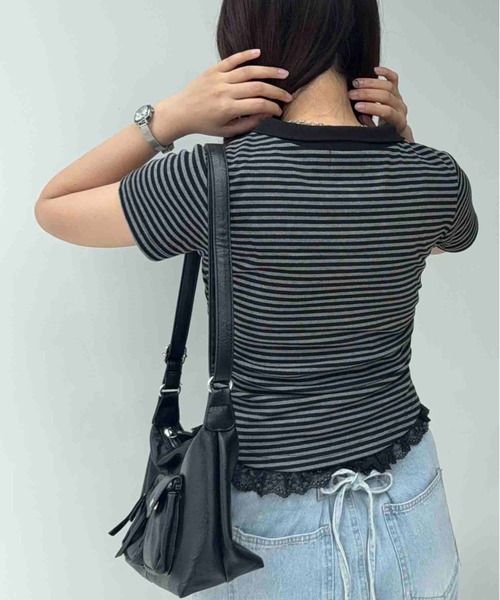 AS KNOW AS plus(アズノゥアズプラス)の「〇裾レース サイドギャザーテレコVネックTシャツ(Tシャツ/カットソー・レディース・ホワイト系/レッド/グレー系・FREE)」の21枚目の写真