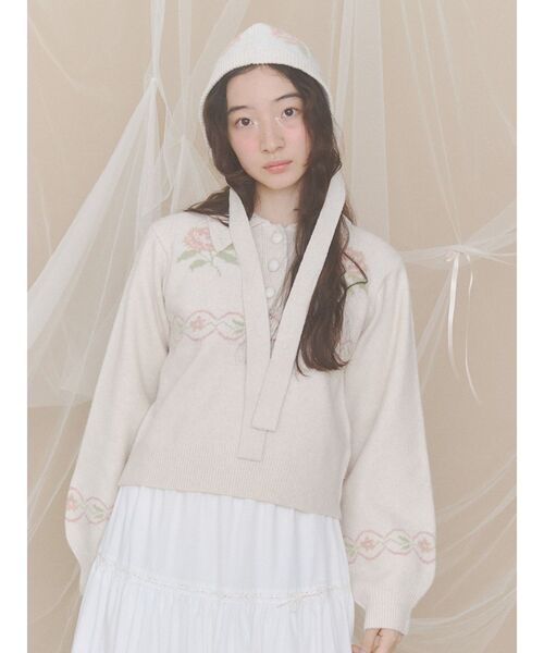 merry jenny(メリージェニー)の「rose earflap hat(ニットキャップ/ビーニー・レディース・アイボリー/ブラウン・FREE)」の6枚目の写真