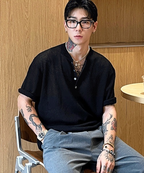 NOWLE（ノウル）の「【NOWLE】ヘンリーネック サマーニット 半袖 シャツ / リラックス トップス（ニット/セーター・メンズ・ホワイト/ブラック・MEDIUM/LARGE/X-LARGE）」の12枚目の写真
