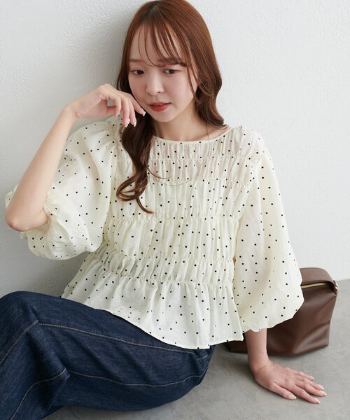 DISCOAT(ディスコート)の「【WEB限定】前後2WAYドット袖バルーンブラウス(シャツ/ブラウス・レディース・キャメル/アイボリー/ブラック・FREE)」の2枚目の写真