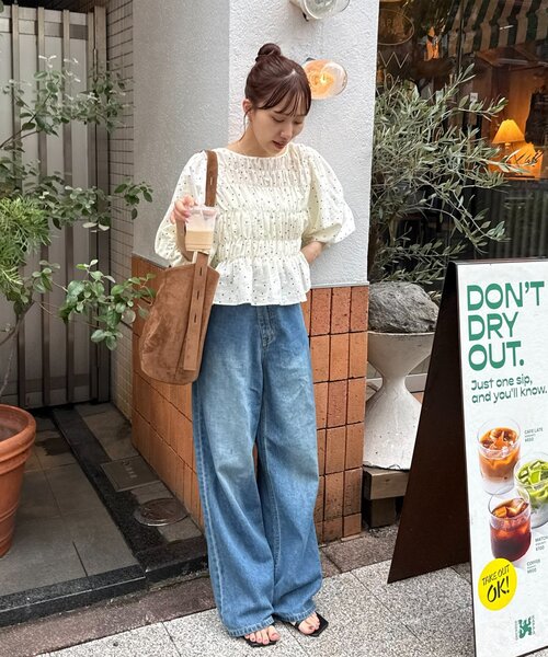 DISCOAT(ディスコート)の「【WEB限定】前後2WAYドット袖バルーンブラウス(シャツ/ブラウス・レディース・キャメル/アイボリー/ブラック・FREE)」の6枚目の写真
