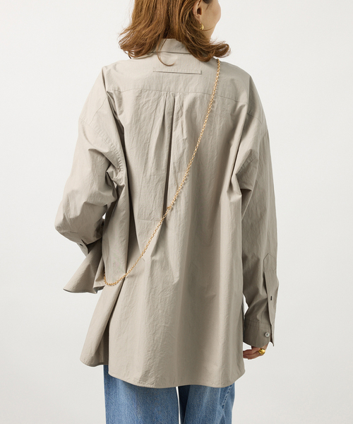 VERMEIL par iena（ヴェルメイユパーイエナ）の「TICCA ティッカ スクエアハイネックシャツ UNI 263401112（シャツ/ブラウス・レディース・ベージュ・FREE）」の7枚目の写真