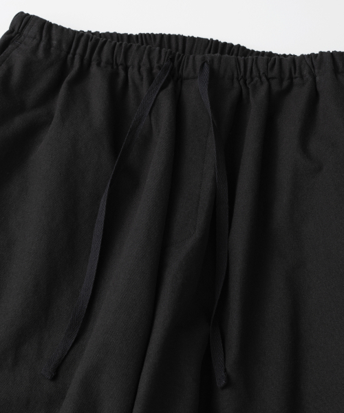 WHAGI(ワギ)の「Vintage Ox Knee Tuck Pants (Vintage Black)(その他パンツ・メンズ・その他・SMALL/MEDIUM/LARGE)」の4枚目の写真