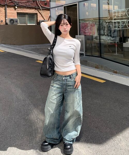 KHAKIPOINT（カーキポイント）の「Eyelet Belt Bag (black)（ショルダーバッグ・レディース・その他・FREE）」の6枚目の写真