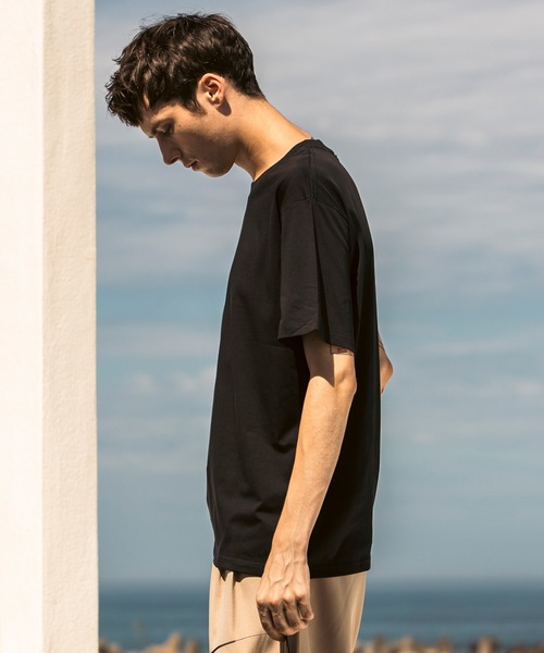 AKM Contemporary(エイケイエムコンテンポラリー)の「AKM Contemporary(エイケイエムコンテンポラリー)シルクブレンドクルーネックTシャツ(Tシャツ/カットソー・メンズ・ライトベージュ/ホワイト/ブラック/ネイビー・M/L/XL)」の7枚目の写真