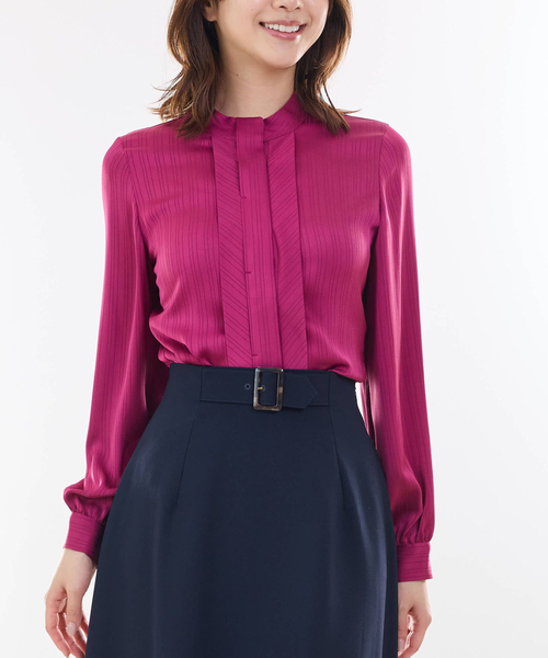 NARACAMICIE(ナラカミーチェ)の「【NARACAMICIE】サテンストライプフロントタック長袖ブラウス(シャツ/ブラウス・レディース・ホワイト/ネイビー/ブラック/オフホワイト/ピンク・L/M/S/XL)」の5枚目の写真