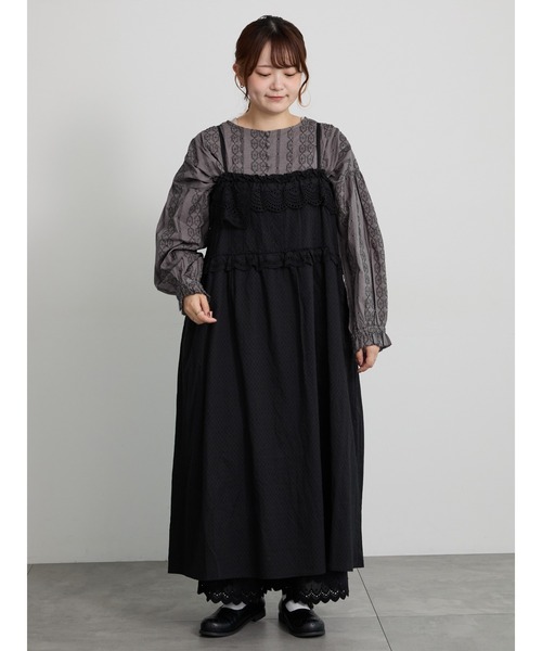 TSUHARU by Samansa Mos2（ツハルバイサマンサモスモス）の「総刺繍チュニックブラウス（チュニック・レディース・チャコールグレー/キナリ・F）」の7枚目の写真