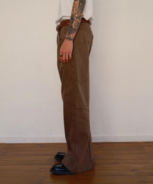 KHOKI(コッキ)の「【KHOKI】3D cutting denim pants(デニムパンツ・メンズ・ブラウン・1/2/3)」の8枚目の写真