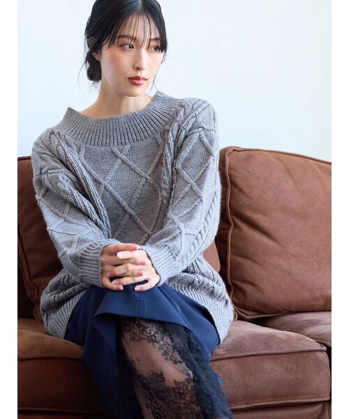 TONAL(トーナル)の「【POLOBCS】ケーブルハイネックニット(ニット/セーター・レディース・グレー/レッド/オフホワイト・MEDIUM)」の17枚目の写真
