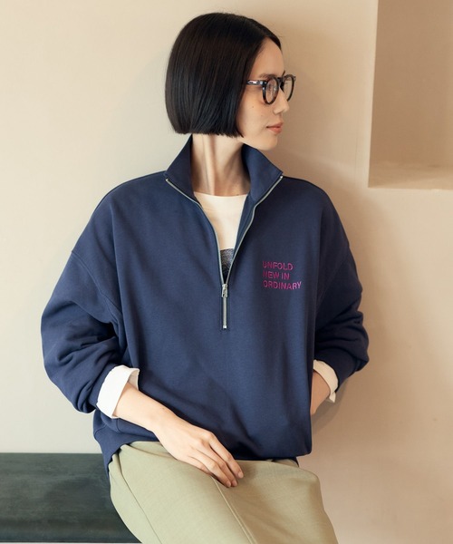 studio CLIP(スタディオクリップ)の「【daily CLIP】刺繍ハーフジッププルオーバー(スウェット・レディース・ボルドー/ネイビー/グレー・FREE)」の1枚目の写真