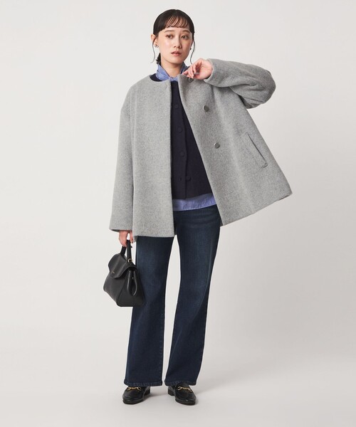 green label relaxing（グリーンレーベルリラクシング）の「［size SHORTあり］アンゴラビーバー ミドルコート（ノーカラーコート・レディース・ナチュラル/ライトグレー/ネイビー・36/SHORT/40/38）」の14枚目の写真