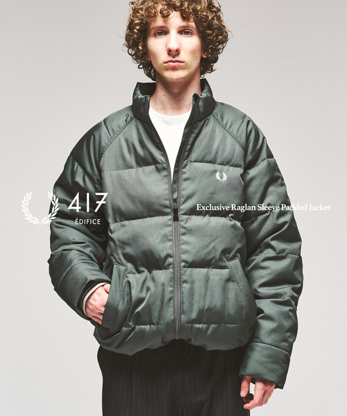 417 EDIFICE(フォーワンセブンエディフィス)の「FRED PERRY / フレッドペリー 417別注 ラグランスリーブ パデッドジャケット(その他アウター・メンズ・ブラック/ブラウン/カーキ・SMALL/MEDIUM/LARGE)」の3枚目の写真