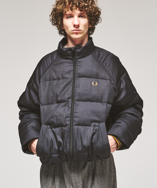 417 EDIFICE(フォーワンセブンエディフィス)の「FRED PERRY / フレッドペリー 417別注 ラグランスリーブ パデッドジャケット(その他アウター・メンズ・ブラック/ブラウン/カーキ・SMALL/MEDIUM/LARGE)」の16枚目の写真