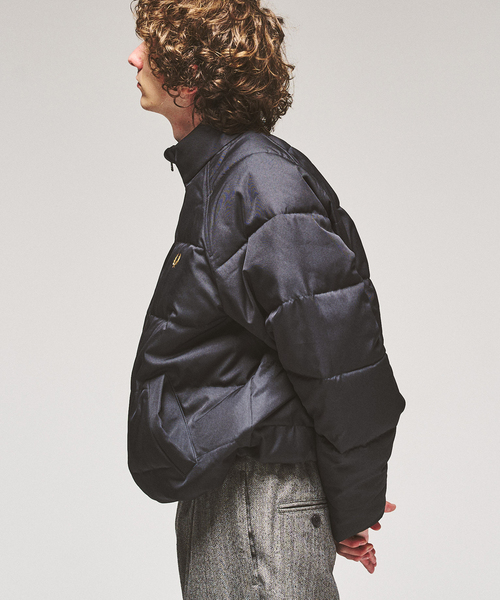 417 EDIFICE(フォーワンセブンエディフィス)の「FRED PERRY / フレッドペリー 417別注 ラグランスリーブ パデッドジャケット(その他アウター・メンズ・ブラック/ブラウン/カーキ・SMALL/MEDIUM/LARGE)」の19枚目の写真