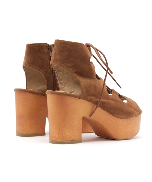 WEGO（ウィゴー）の「WEGO/レースアップウッドサンダル（サンダル・レディース・キャメル/ブラック/ベージュ・MEDIUM/LARGE）」の6枚目の写真