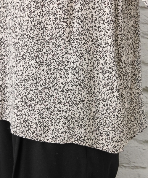 LEPSIM(レプシィム)の「アムンゼン2WAYブラウス 735937(シャツ/ブラウス・レディース・ブラック/グレイッシュベージュ/ネイビー/ホワイト/ブラウン・FREE)」の16枚目の写真