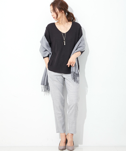 STUDIOUS（ステュディオス）の「【STUDIOUS】ウール混畔編みヘムラウンドニット（ニット/セーター・レディース・ホワイト/グレー・FREE）」の12枚目の写真