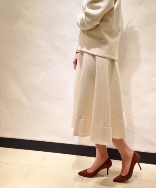 FIGARO Paris（フィガロパリ）の「圧縮ウール シルキーストロングスカート◆（スカート・レディース・パープル/ホワイト/スカイブルー・38/36）」の2枚目の写真