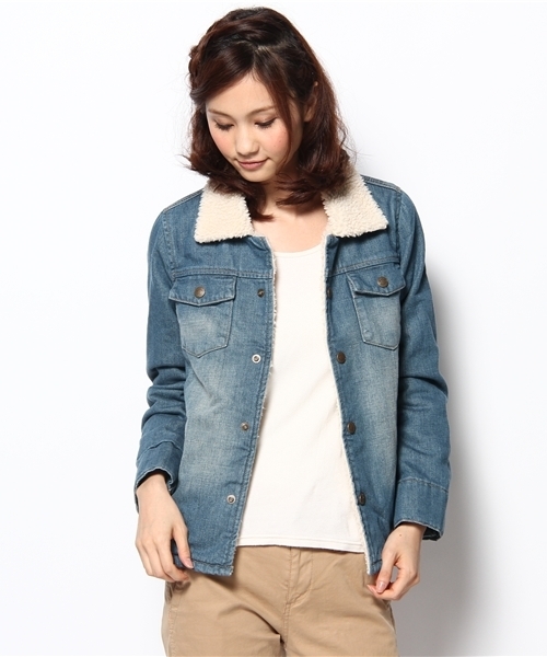 Chico（チコ）の「ボアGジャン（その他アウター・レディース・ブルー/ネイビー・FREE）」の3枚目の写真