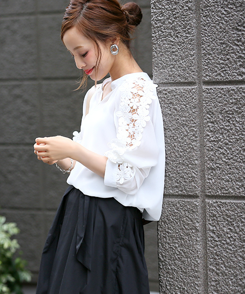 coca（coca）（コカ）の「ケミカルレーススリーブシフォンブラウス（シャツ/ブラウス・レディース・ブラック/ホワイト・ONE SIZE）」の13枚目の写真