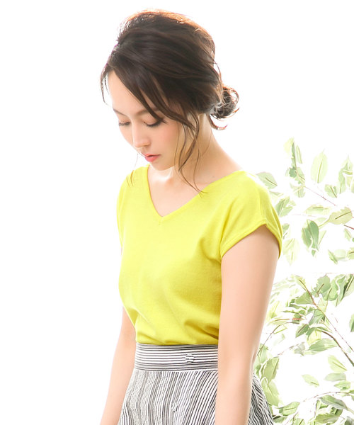 KOBE LETTUCE（コウベレタス）の「フレンチスリーブVネックサマーニットバックオープントップス（ニット/セーター・レディース・オフホワイト/ブラウン/ベージュ/ネイビー/マスタード/グリーン/レッド/ブラック/カーキ/ワイン/レモンイエロー/ライトパープル/グリーン系その他/コーラル/その他1/その他2/グレイッシュベージュ/ミント/ブルー・FREE）」の14枚目の写真