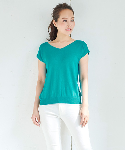 KOBE LETTUCE（コウベレタス）の「フレンチスリーブVネックサマーニットバックオープントップス（ニット/セーター・レディース・オフホワイト/ブラウン/ベージュ/ネイビー/マスタード/グリーン/レッド/ブラック/カーキ/ワイン/レモンイエロー/ライトパープル/グリーン系その他/コーラル/その他1/その他2/グレイッシュベージュ/ミント/ブルー・FREE）」の8枚目の写真