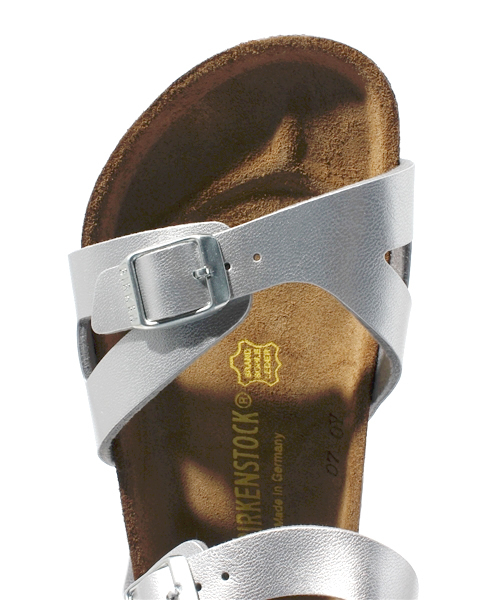 BIRKENSTOCK(ビルケンシュトック)の「【小さいサイズ展開有り】BIRKENSTOCK / RIO BF Silver(WOMEN)(サンダル・レディース・シルバー・32/33/34/35)」の5枚目の写真