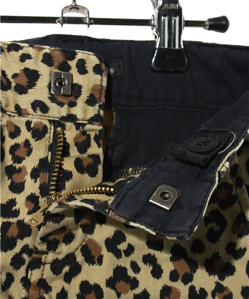 HYSTERIC MINI（ヒステリックミニ）の「BABY SEXY Leopard MINI スリムPT（その他パンツ・キッズ・グレー/カーキ・80/90）」の6枚目の写真