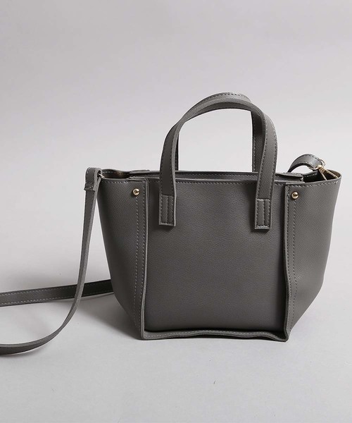 PLAIN CLOTHING（プレーンクロージング）の「フェイクレザー2wayショルダーバッグ【PLAIN CLOTHING】（ショルダーバッグ・レディース・ベージュ/グレー/ブラック/ワイン・FREE）」の22枚目の写真