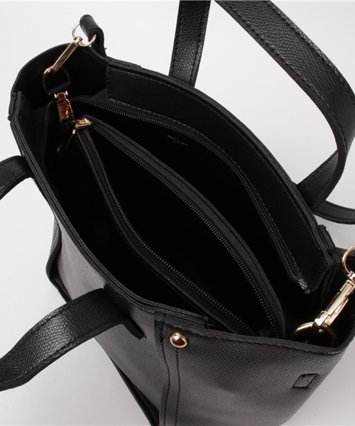 PLAIN CLOTHING（プレーンクロージング）の「フェイクレザー2wayショルダーバッグ【PLAIN CLOTHING】（ショルダーバッグ・レディース・ベージュ/グレー/ブラック/ワイン・FREE）」の11枚目の写真