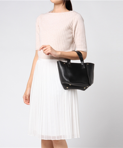 PLAIN CLOTHING（プレーンクロージング）の「フェイクレザー2wayショルダーバッグ【PLAIN CLOTHING】（ショルダーバッグ・レディース・ベージュ/グレー/ブラック/ワイン・FREE）」の7枚目の写真