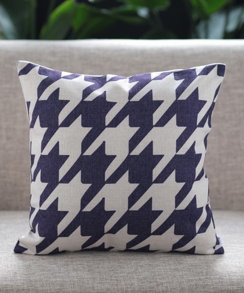 Jubilee（ジュビリー）の「北欧デザイン クッションカバー（クッション/クッションカバー・レディース・レッド/オフホワイト/ピンク/ブルー/ホワイト×ブラック/ナチュラル/カラフル/ブラック×ブルー/イエロー/ブラック×ホワイト/レッド系その他/ホワイト系その他/マスタード/レモンイエロー/ブラック/ピンク系その他/ダークパープル/ミント/ネイビー/ネイビー×ホワイト/ロイヤルブルー/ダークグリーン/ダークオレンジ/グリーン/パープル/ブラック系その他/イエロー×グレー/ダークブラウン/オレンジ/ブラウン・FREE）」の18枚目の写真