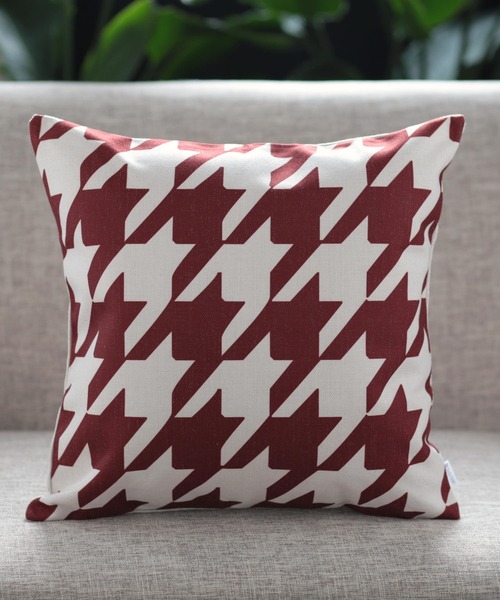 Jubilee（ジュビリー）の「北欧デザイン クッションカバー（クッション/クッションカバー・レディース・レッド/オフホワイト/ピンク/ブルー/ホワイト×ブラック/ナチュラル/カラフル/ブラック×ブルー/イエロー/ブラック×ホワイト/レッド系その他/ホワイト系その他/マスタード/レモンイエロー/ブラック/ピンク系その他/ダークパープル/ミント/ネイビー/ネイビー×ホワイト/ロイヤルブルー/ダークグリーン/ダークオレンジ/グリーン/パープル/ブラック系その他/イエロー×グレー/ダークブラウン/オレンジ/ブラウン・FREE）」の9枚目の写真